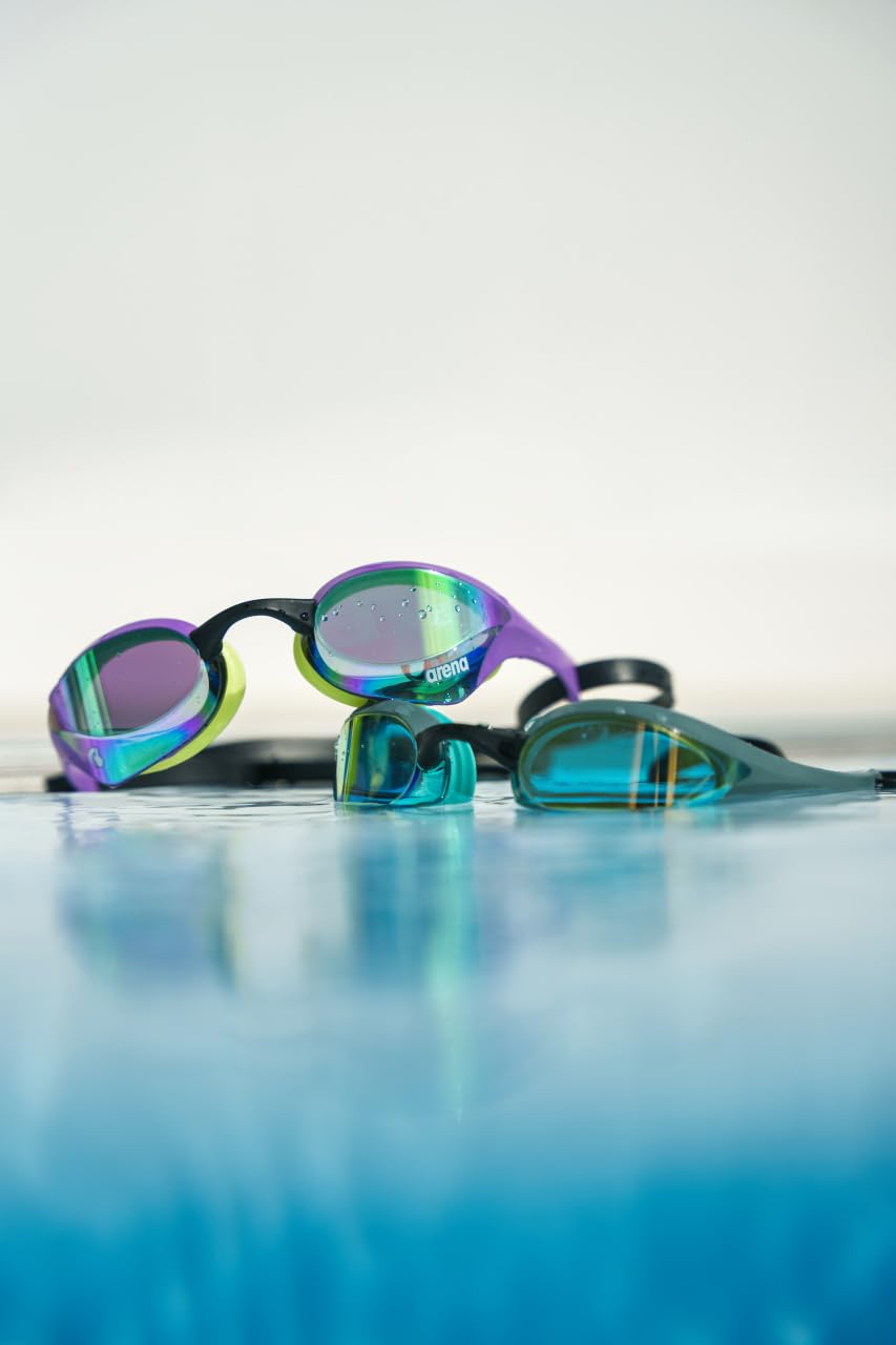 ARENA Unisex Cobra Ultra Swipe Racing Swim Goggles Anti-fog Technology Polycarbonate Hard Lens