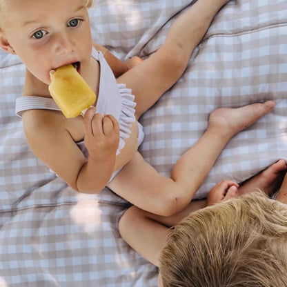 Water-Resistant Picnic Blanket – Compact & Packable