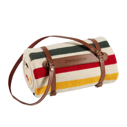 Outdoor Throw Blanket – Leather Carry Strap