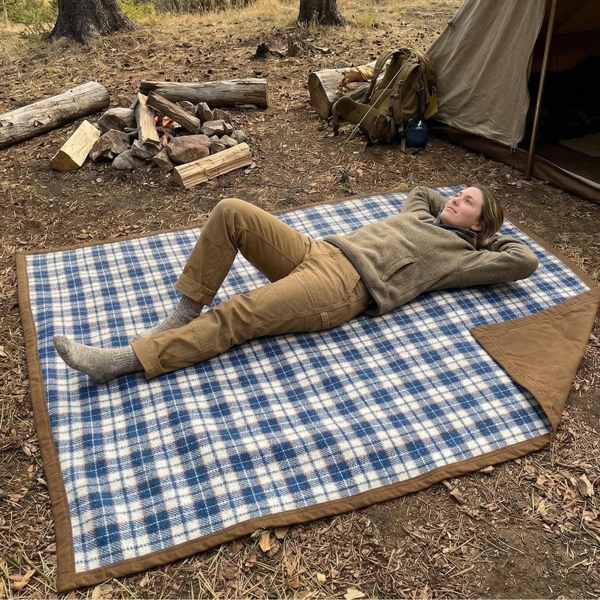 Waxed Canvas Camping BlankWaxed Canvas Camping Blanket – Waterproof Bedrollet – Waterproof Bedroll