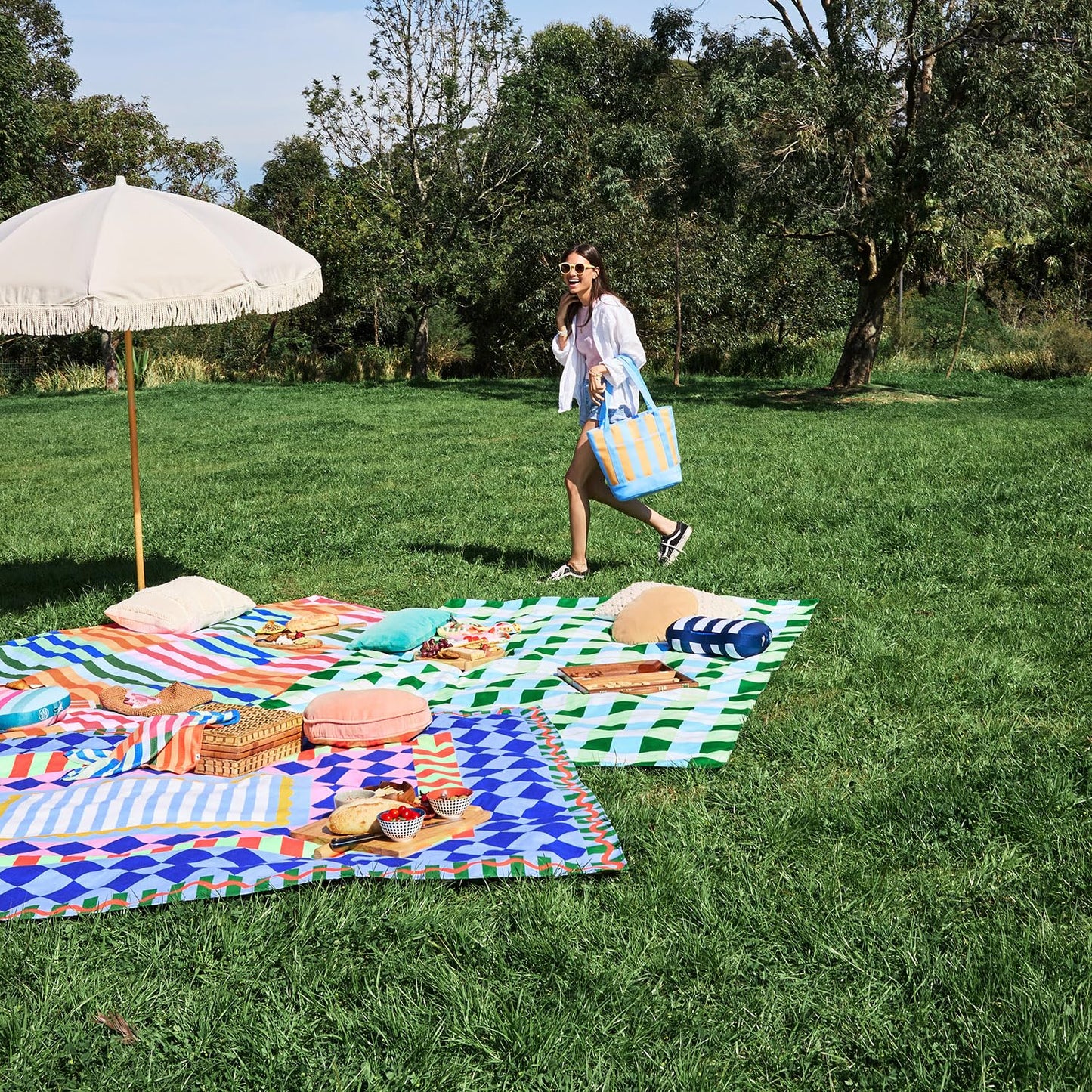 Water-Resistant Picnic Blanket – Quick-Dry & Packable